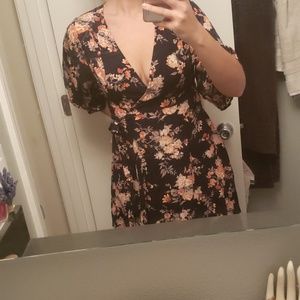 Medium floral dress 🌻